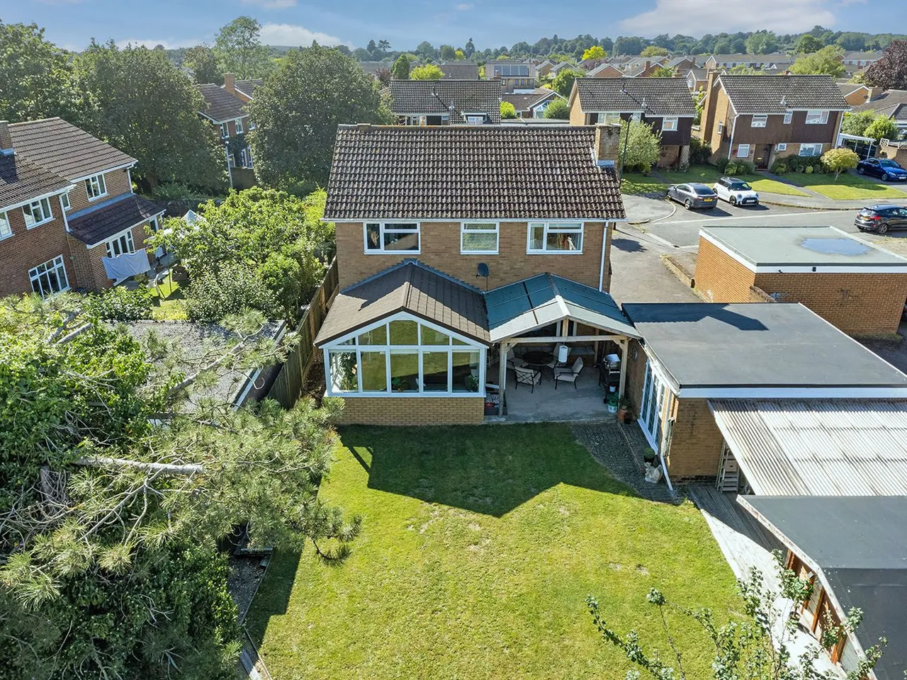 Avondale, Cranbrook Drive, Maidenhead, Berkshire, photo 18