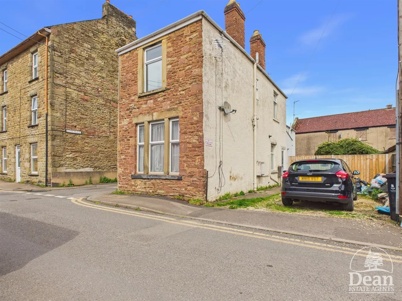2 bed house for sale — Regent Street, Lydney