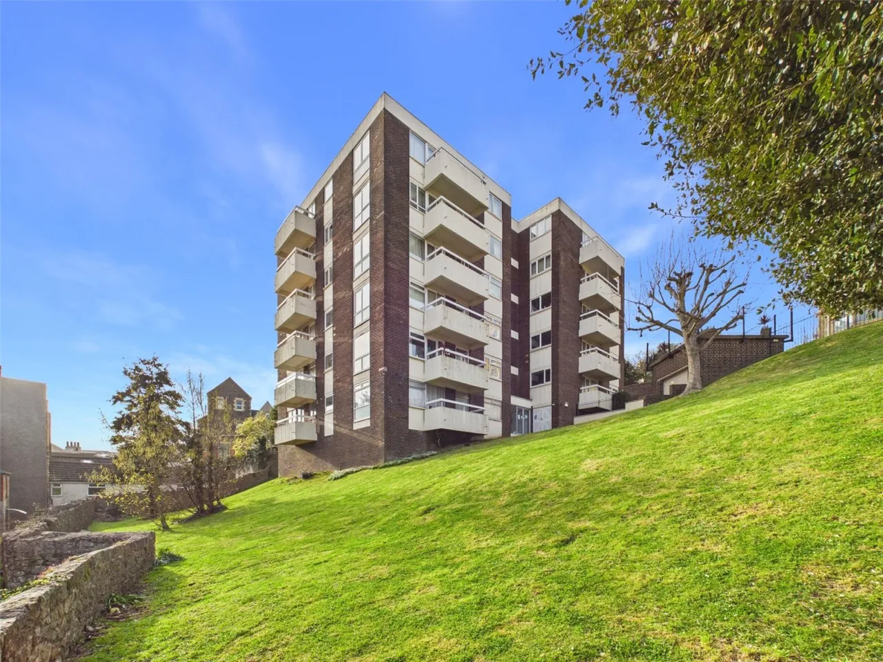 2 bed property for sale, Shrubbery Road, Weston-super-Mare, BS23