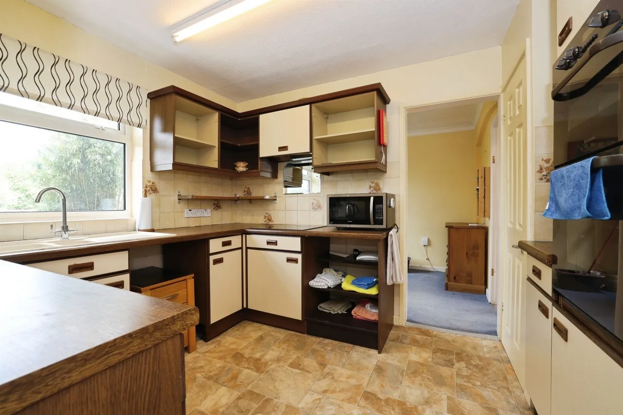 Richards Way, Harnham, Salisbury, photo 3