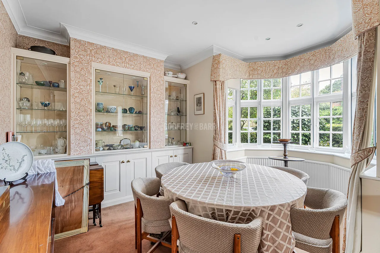 Corringham Road, Hampstead Garden Suburb, NW11, photo 2