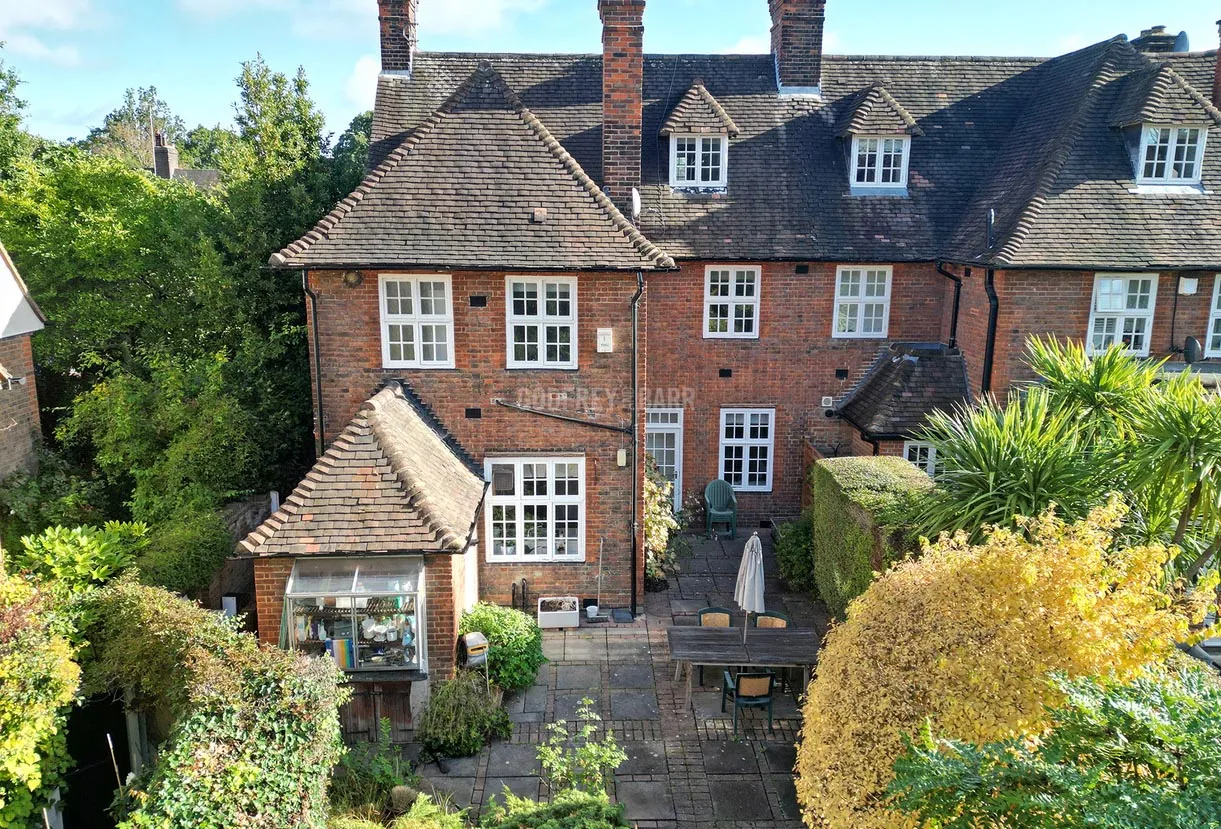 Corringham Road, Hampstead Garden Suburb, NW11, photo 11