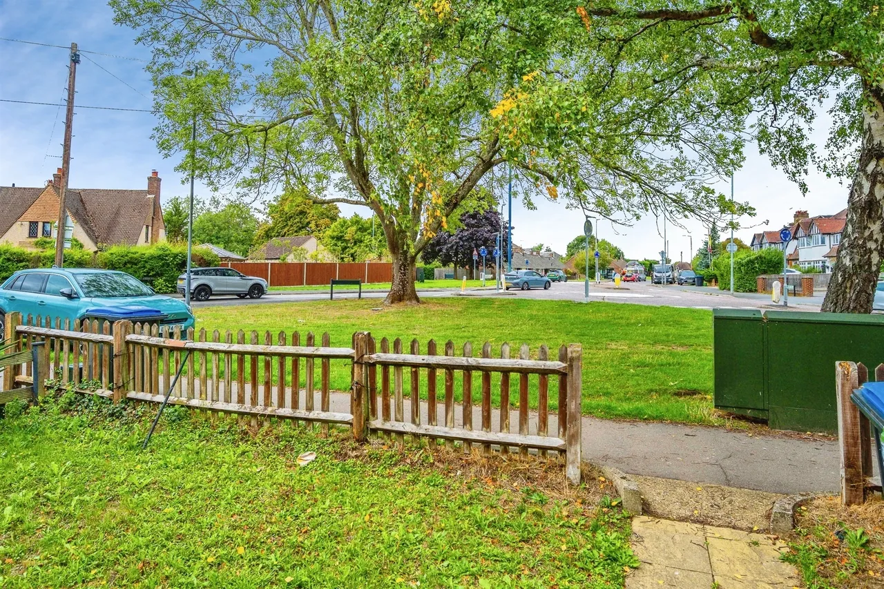 Adeyfield Road, Hemel Hempstead, HP2, photo 2