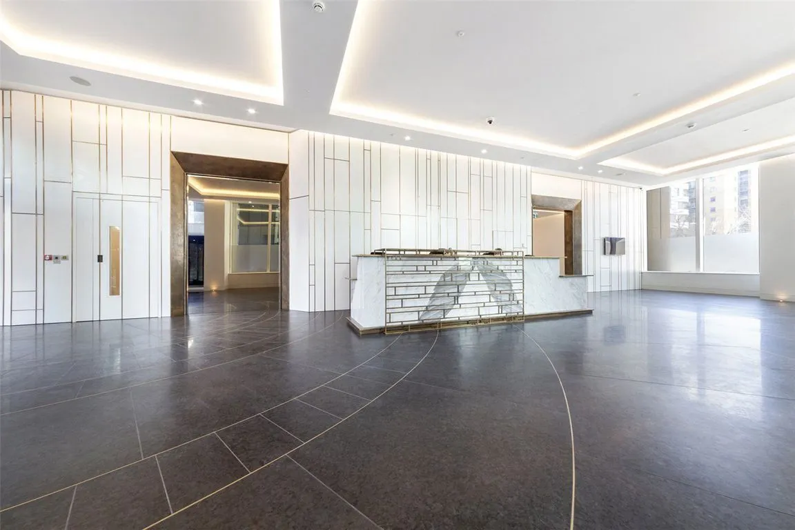 Maine Tower, Canary Wharf, London, photo 12