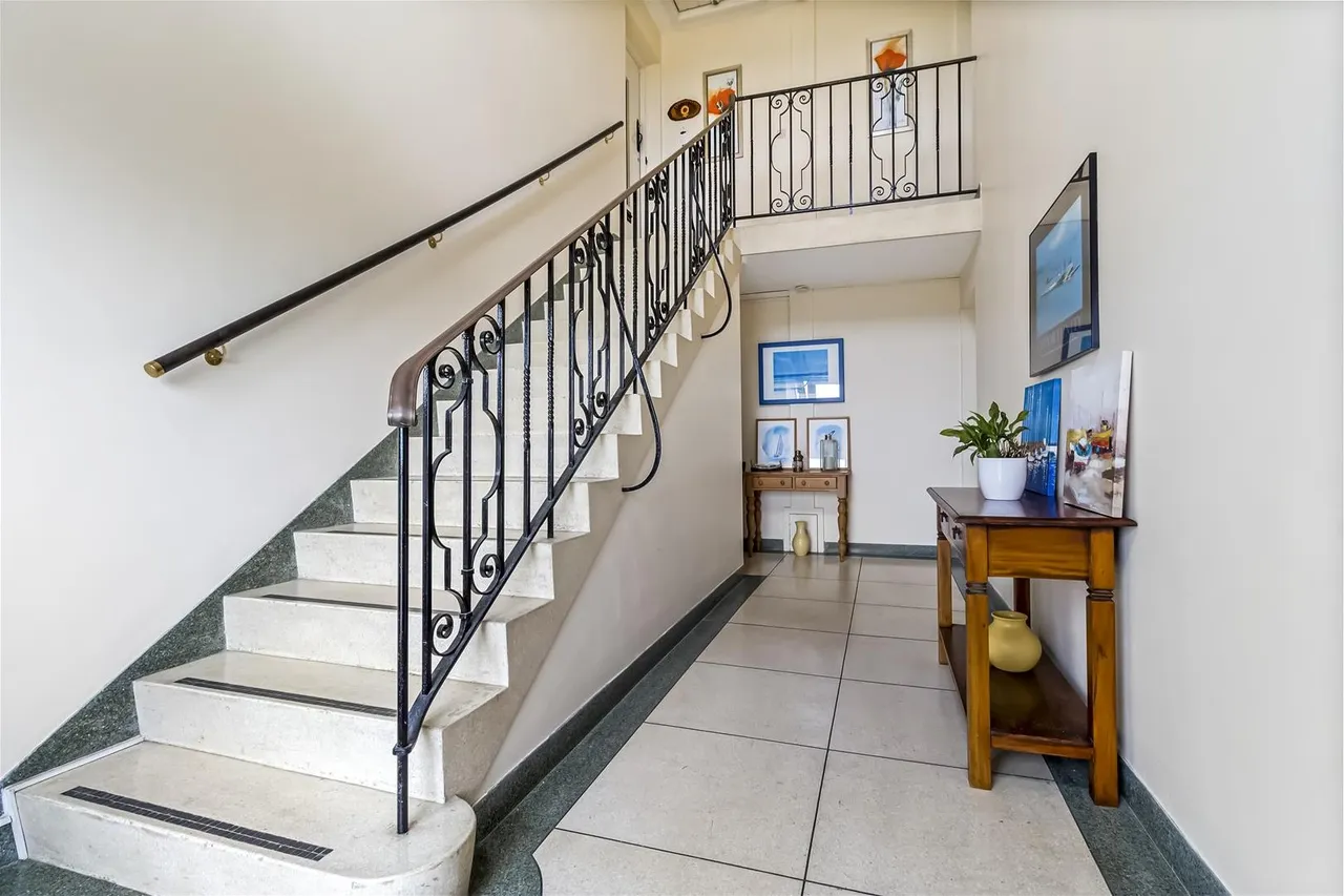 Marine Drive, Goring Hall, Worthing, photo 22