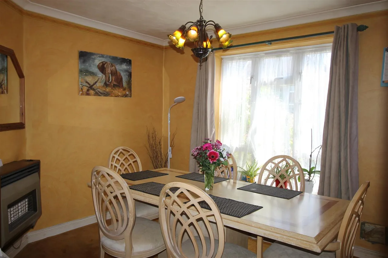High Wycombe, Buckinghamshire, HP12 3LD, photo 2