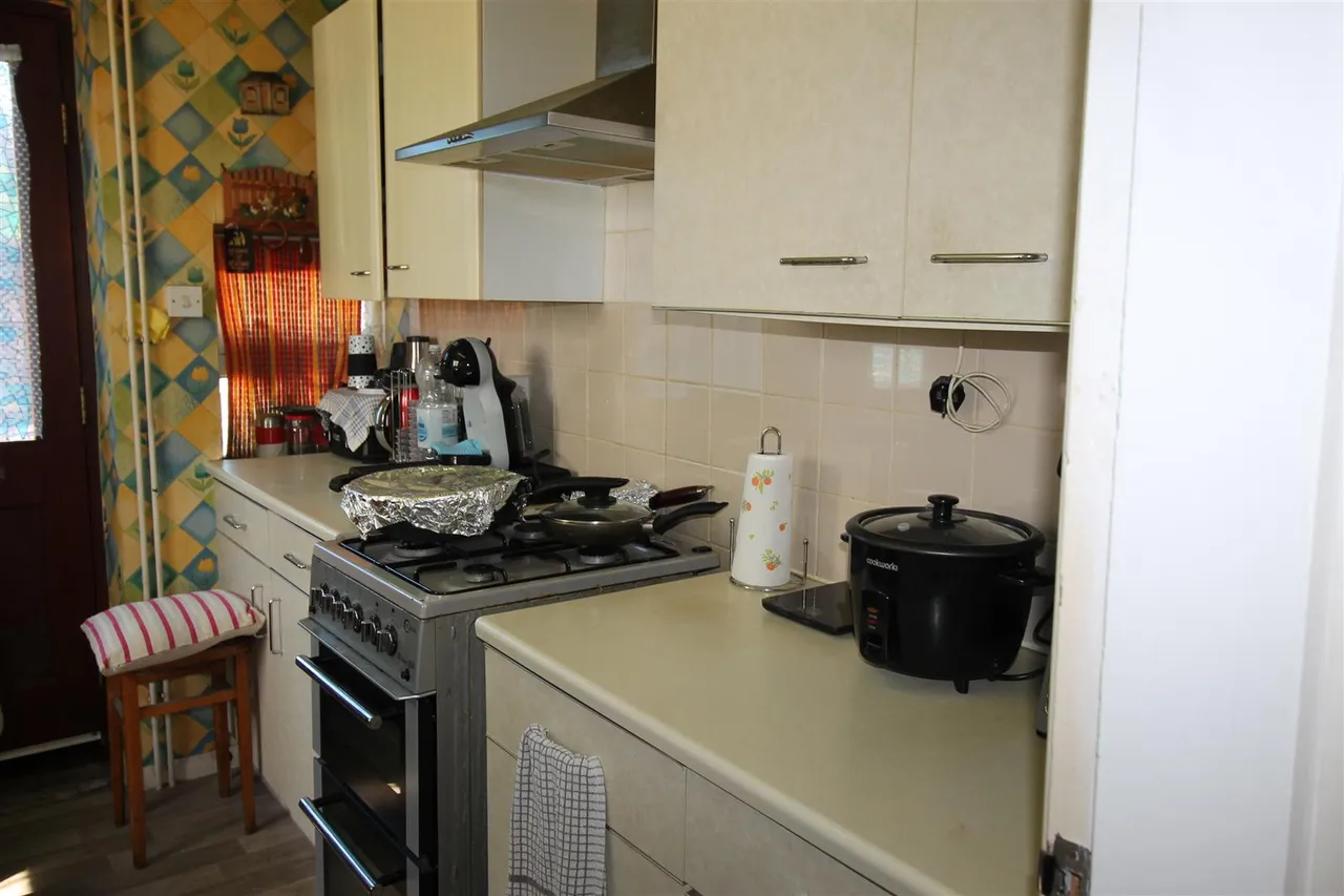 High Wycombe, Buckinghamshire, HP12 3LD, photo 5