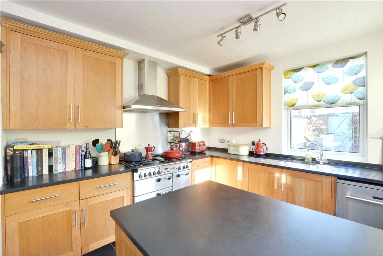 Lochaber Road, Hither Green, SE13, photo 13