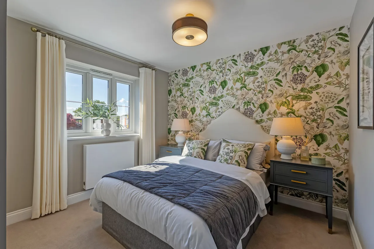 Sumners Fields, Barns Green, RH13, photo 9