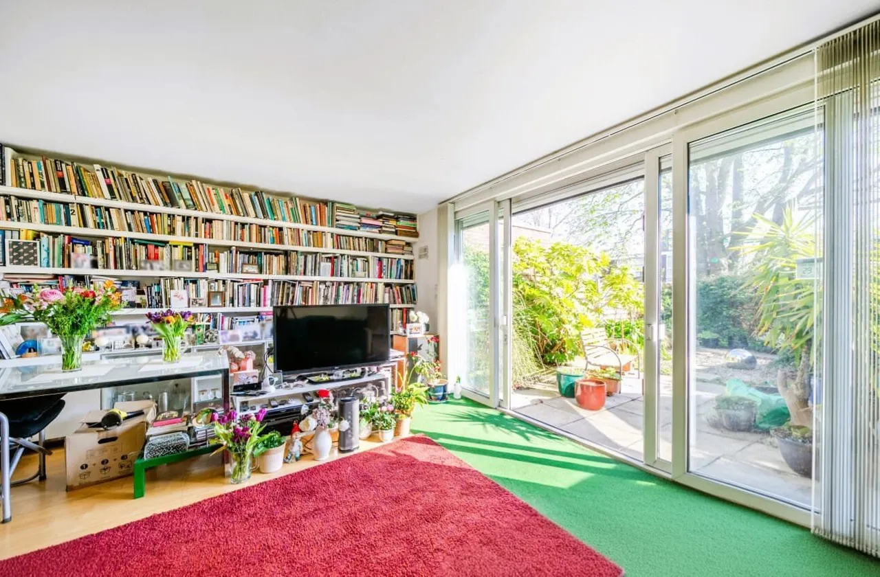 Brocas Close, Belsize Park, London, NW3, photo 2