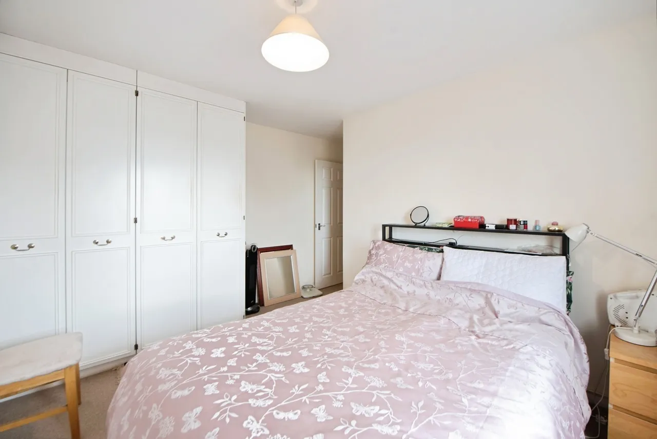 South Street, Gosport, PO12, photo 8