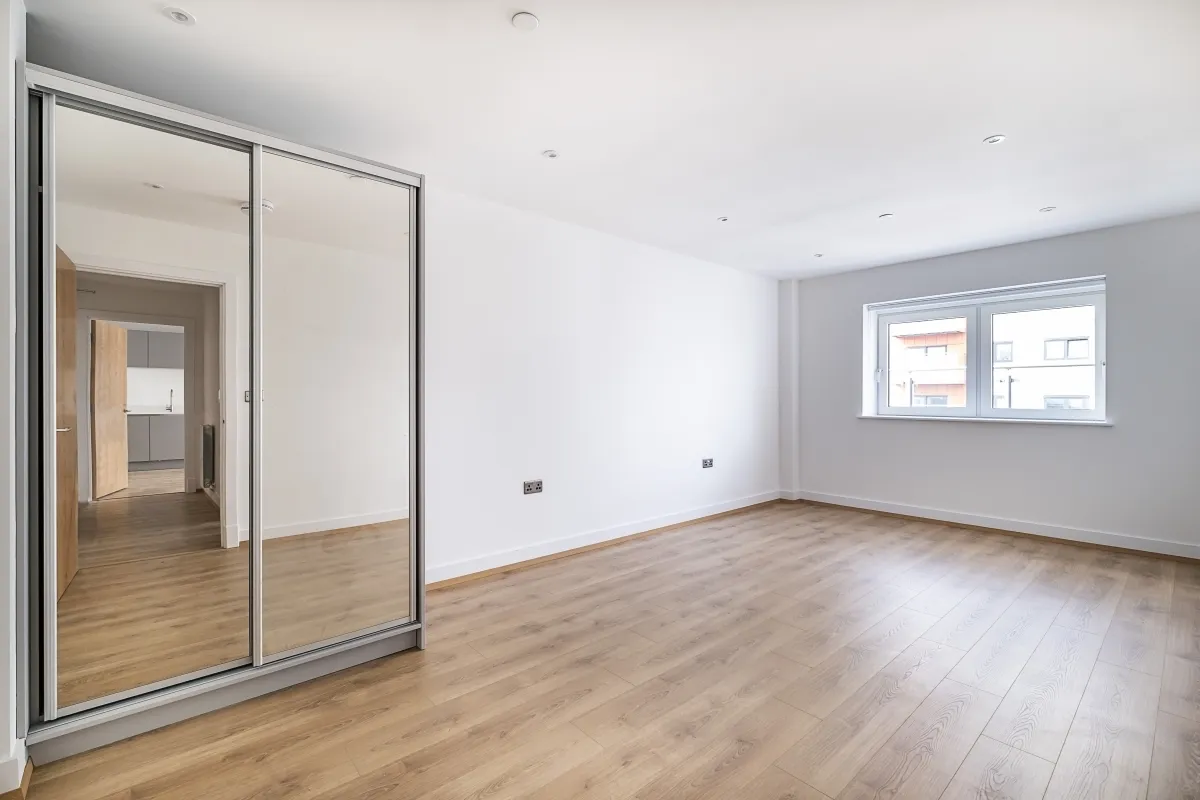 2 bed flat to rent — Mast Quay London SE18