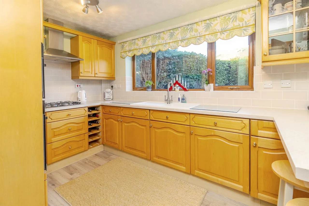 Arundel Road, Marston Moretaine, Bedford, photo 2