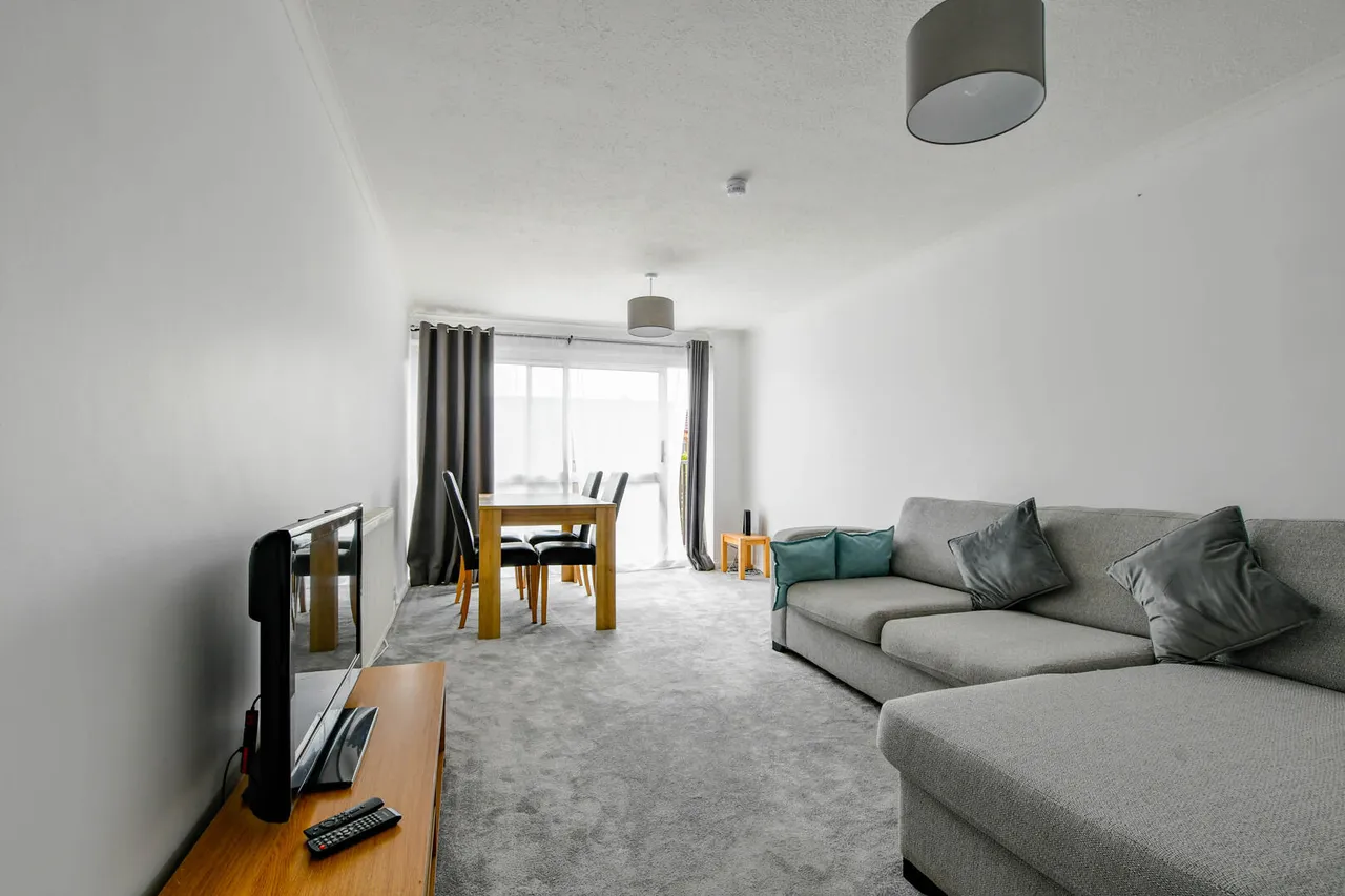 Noel Murless Drive, Newmarket, CB8, photo 3