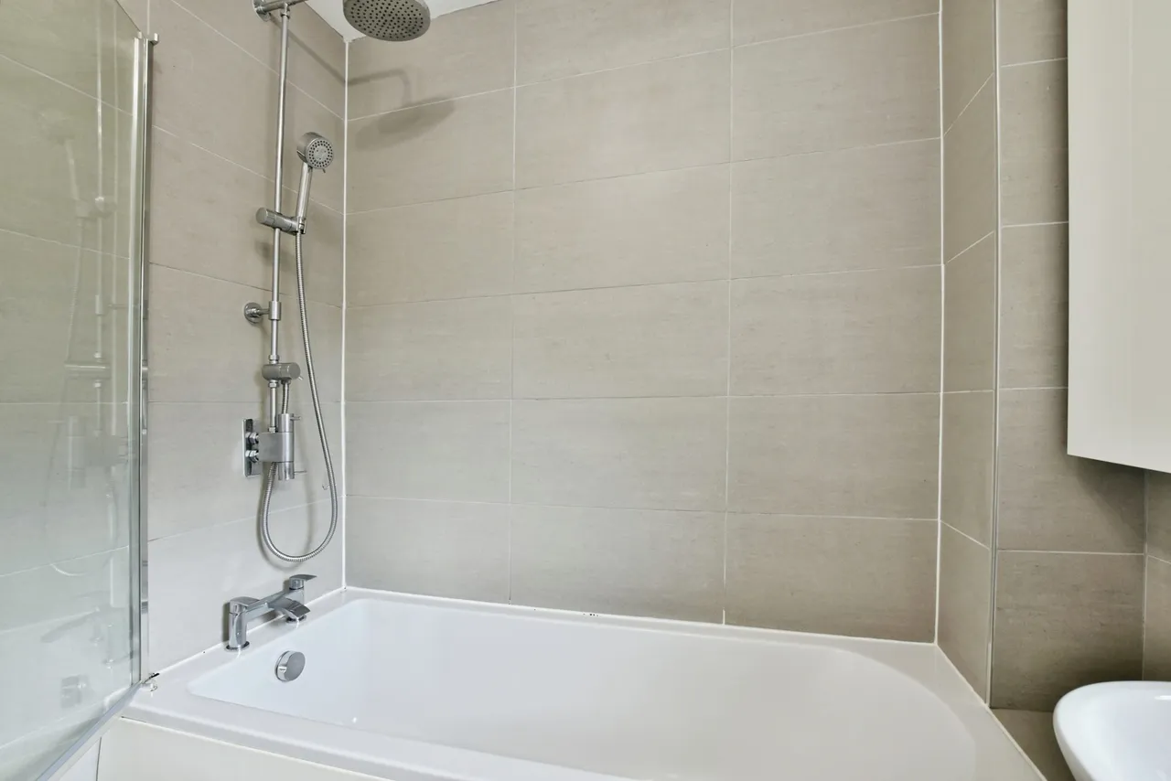Inglesham Close, Manchester, Greater Manchester, M23, photo 17