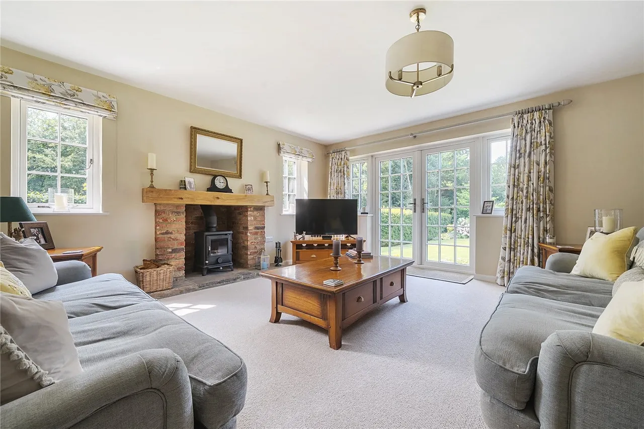 Spinney Lane, West Chiltington, RH20, photo 10