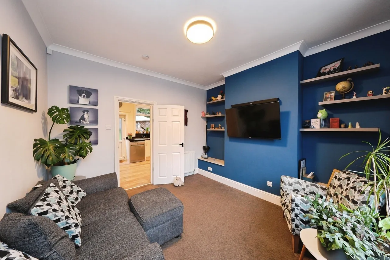 Tennyson Road, SHEFFIELD, South Yorkshire, S6, photo 5
