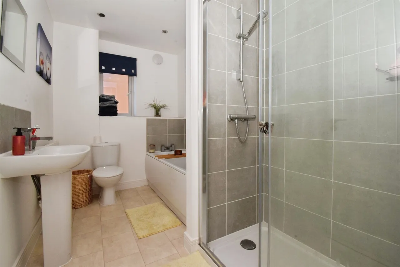 Burton Way, Fleckney, LE8, photo 28