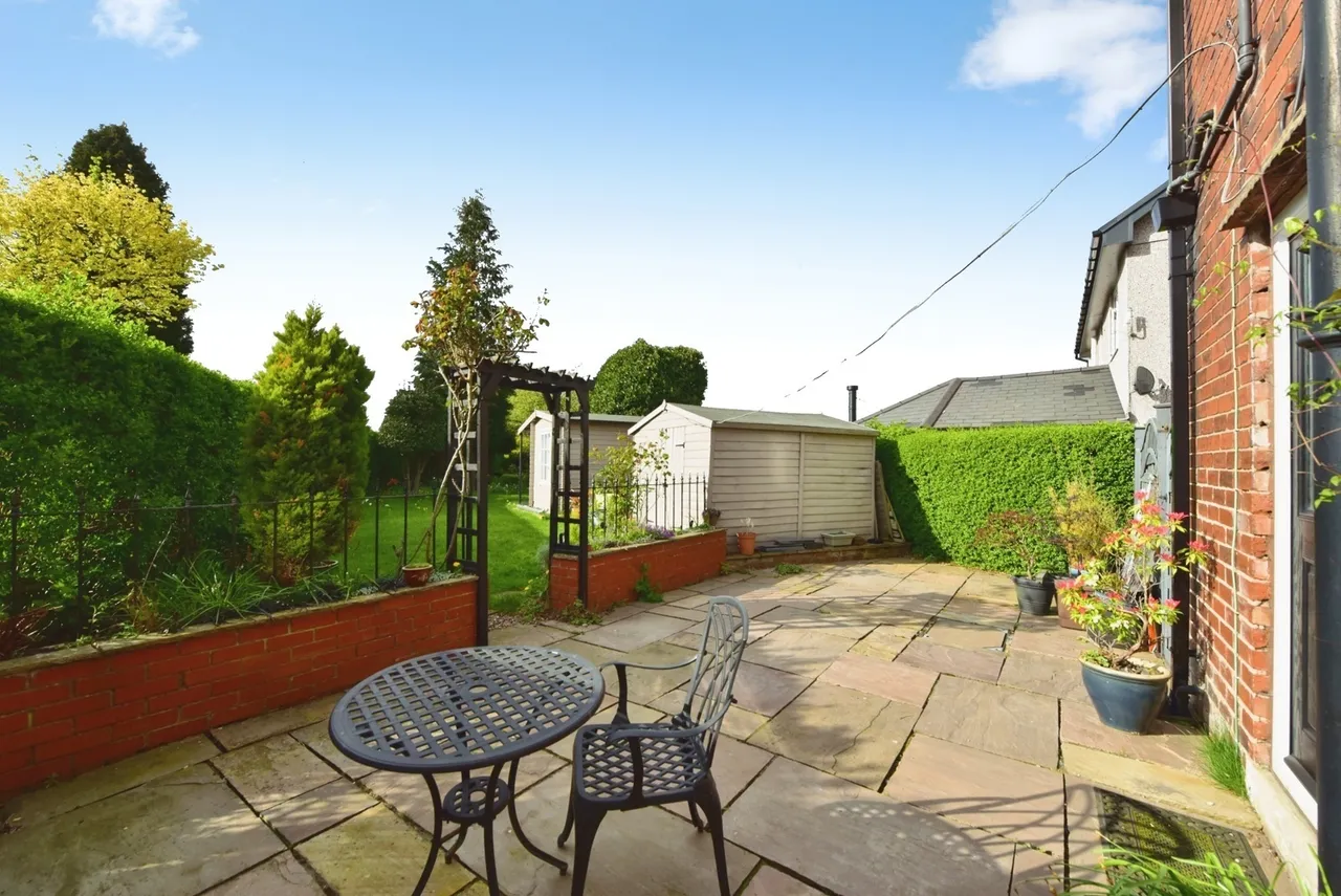 Westthorpe Road, Killamarsh, Sheffield, Derbyshire, S21, photo 12
