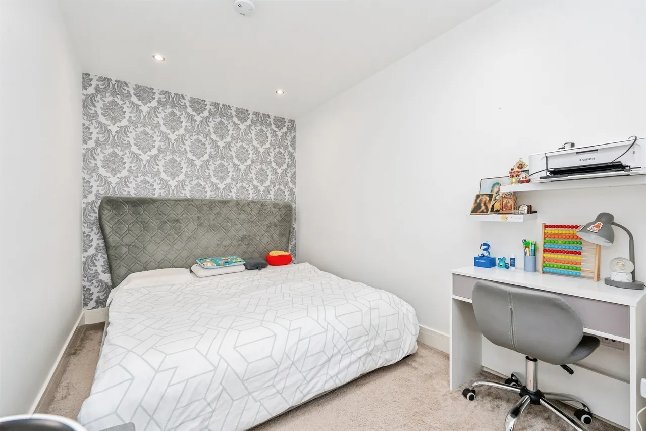 Bridge Street, High Wycombe, HP11, photo 6
