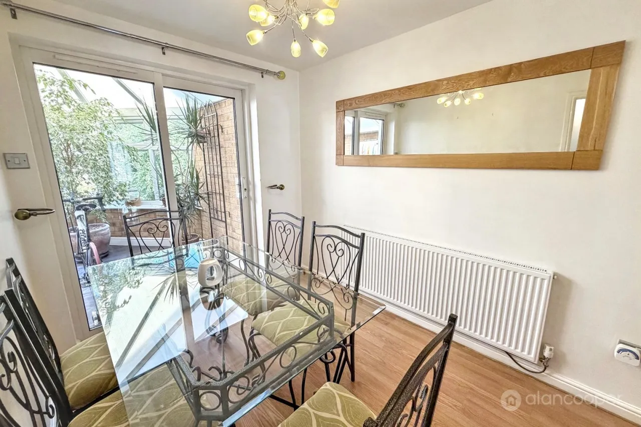 Packwood Close, Maple Park, CV11, photo 5