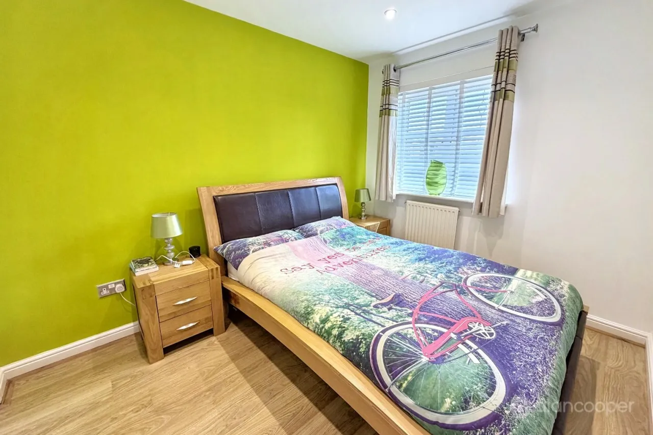 Packwood Close, Maple Park, CV11, photo 10