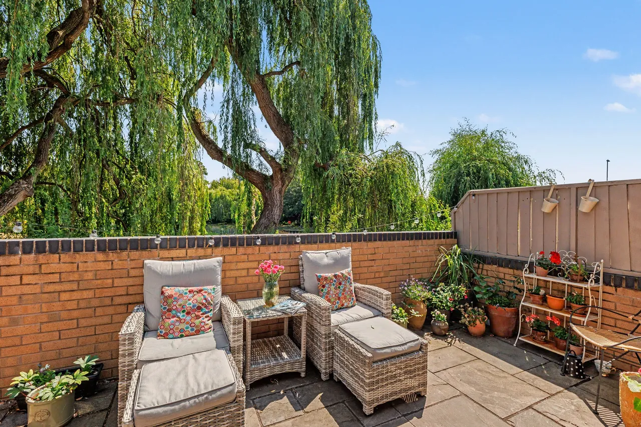 Saffron Walk, Stratford-Upon-Avon, CV37, photo 35