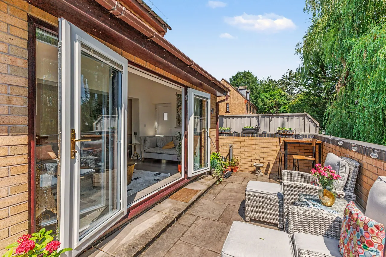 Saffron Walk, Stratford-Upon-Avon, CV37, photo 24