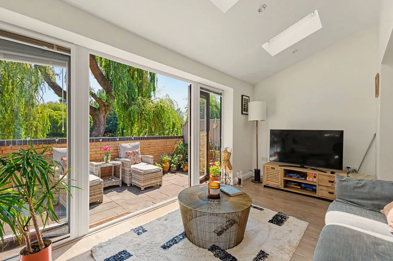 Saffron Walk, Stratford-Upon-Avon, CV37, photo 22