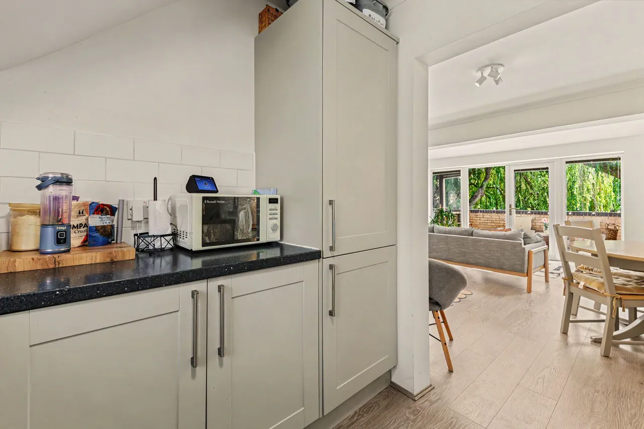 Saffron Walk, Stratford-Upon-Avon, CV37, photo 7