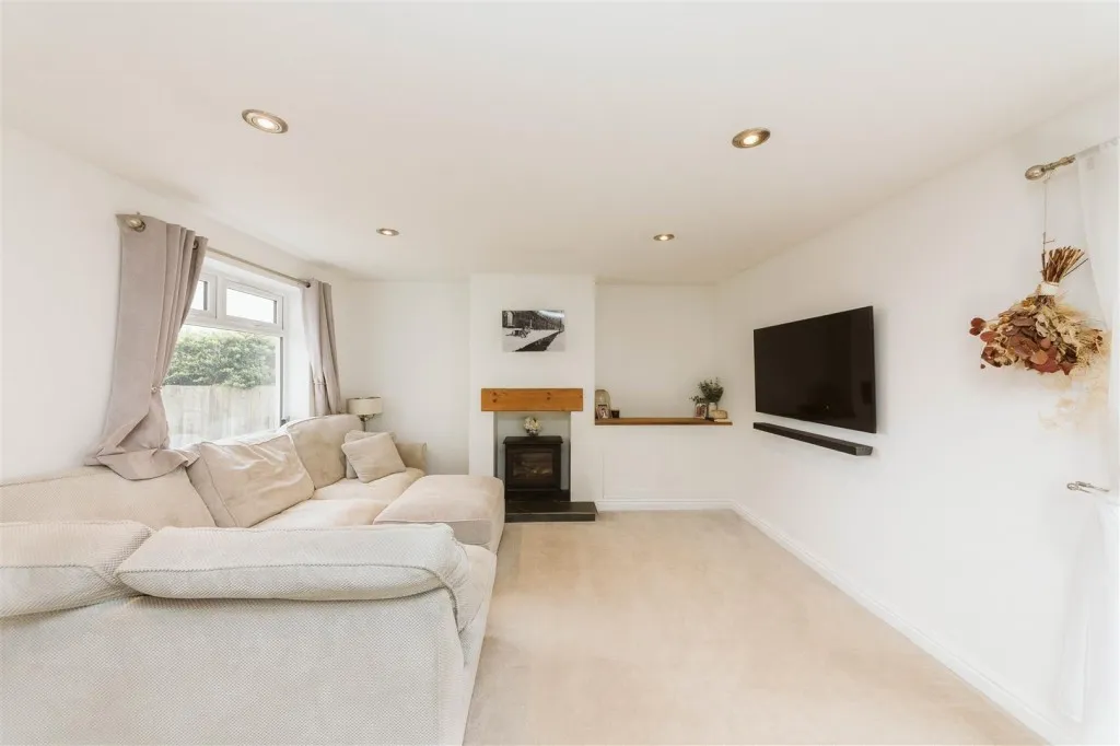 35, Marsh Common Road, Pilning, Bristol, BS35 4JY, photo 5