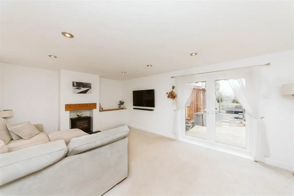35, Marsh Common Road, Pilning, Bristol, BS35 4JY, photo 7