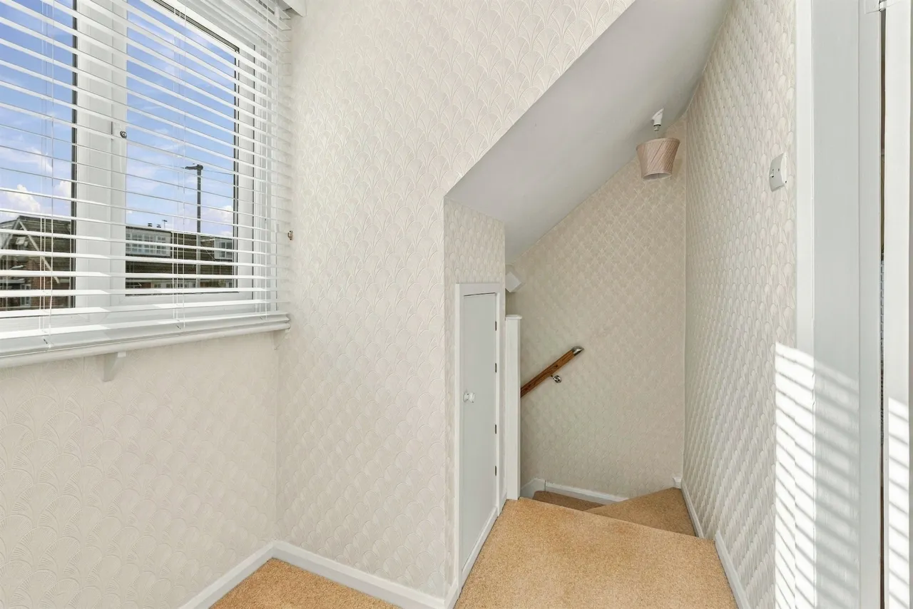 Wilman Drive, Ossett, WF5, photo 18