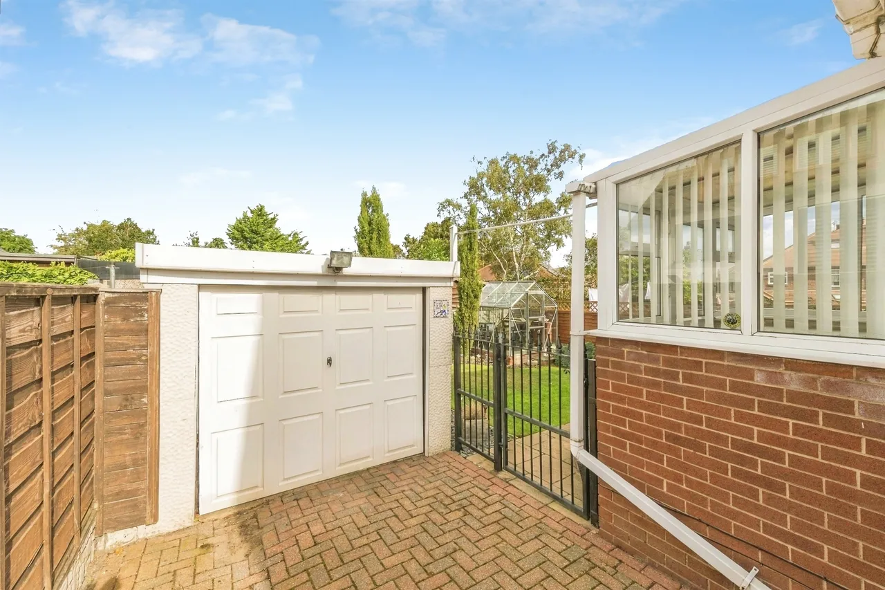 Wilman Drive, Ossett, WF5, photo 3