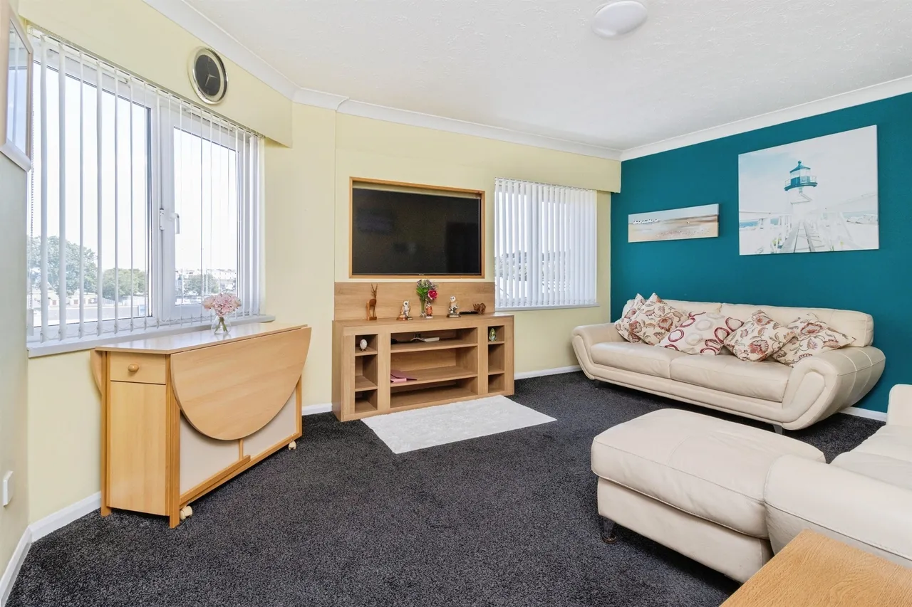 Gerston Road, Paignton, photo 3