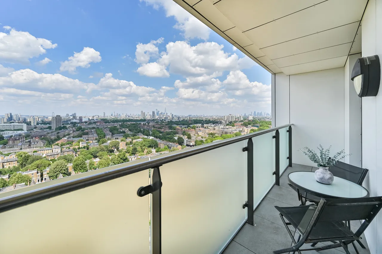 Flat 75, 25 Robsart Street, London, photo 11