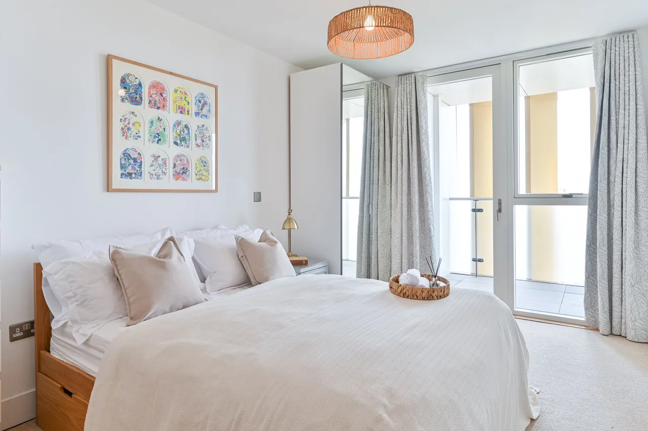 Flat 75, 25 Robsart Street, London, photo 5