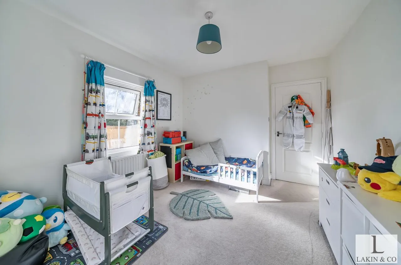 Harefield Road, Uxbridge, UB8 1PL, photo 6