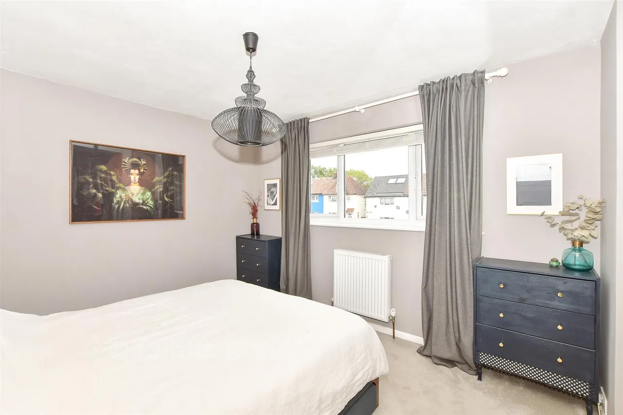 Woodleigh Road, Burgess Hill, RH15, photo 9