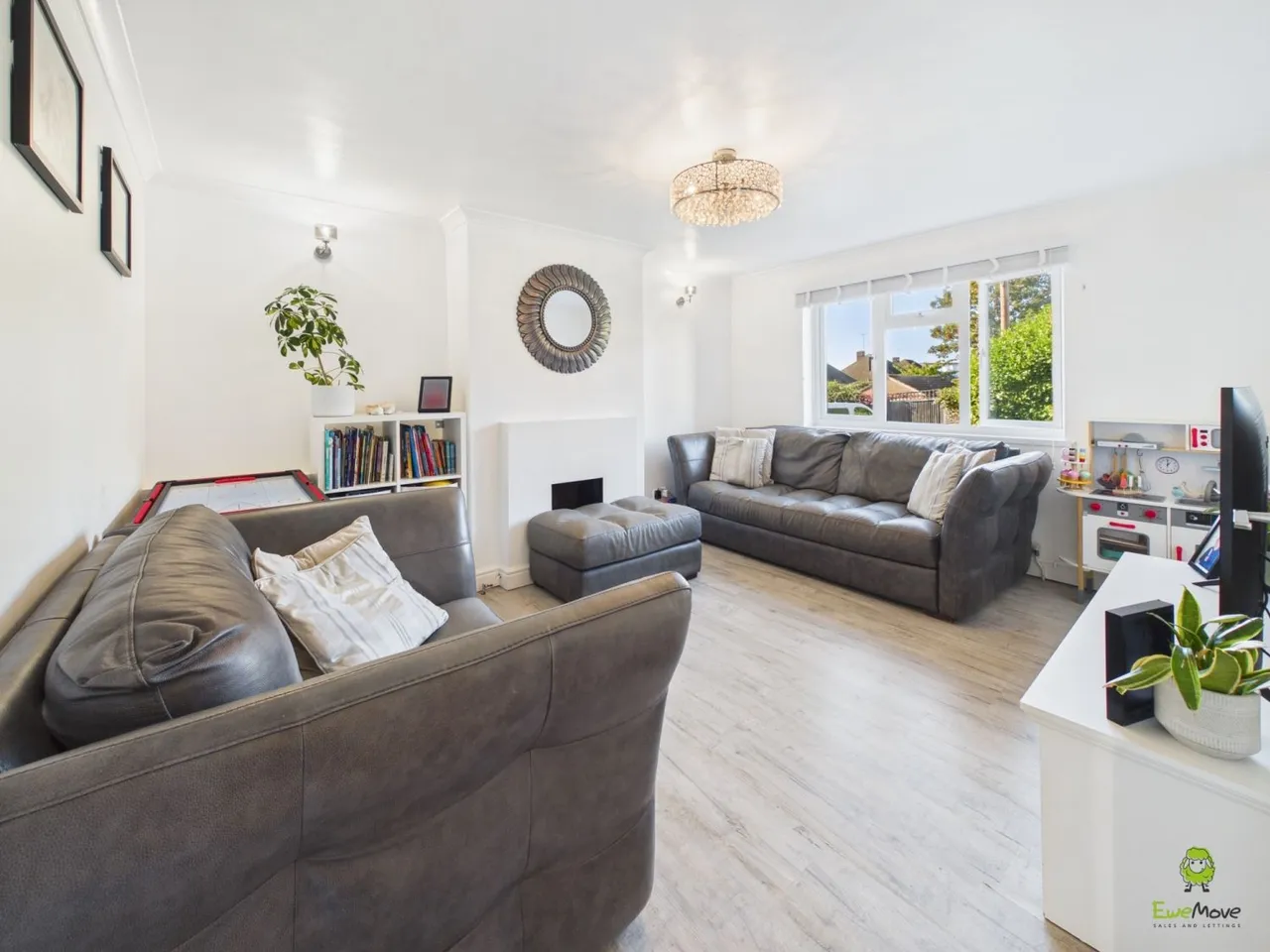 Marden Crescent, Bexley, DA5, photo 2