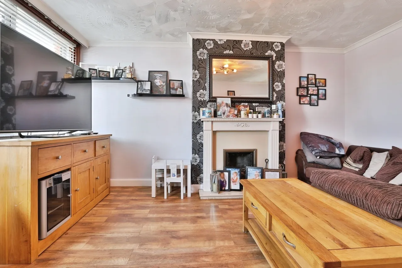 Cynthia Road, Poole, BH12, photo 6