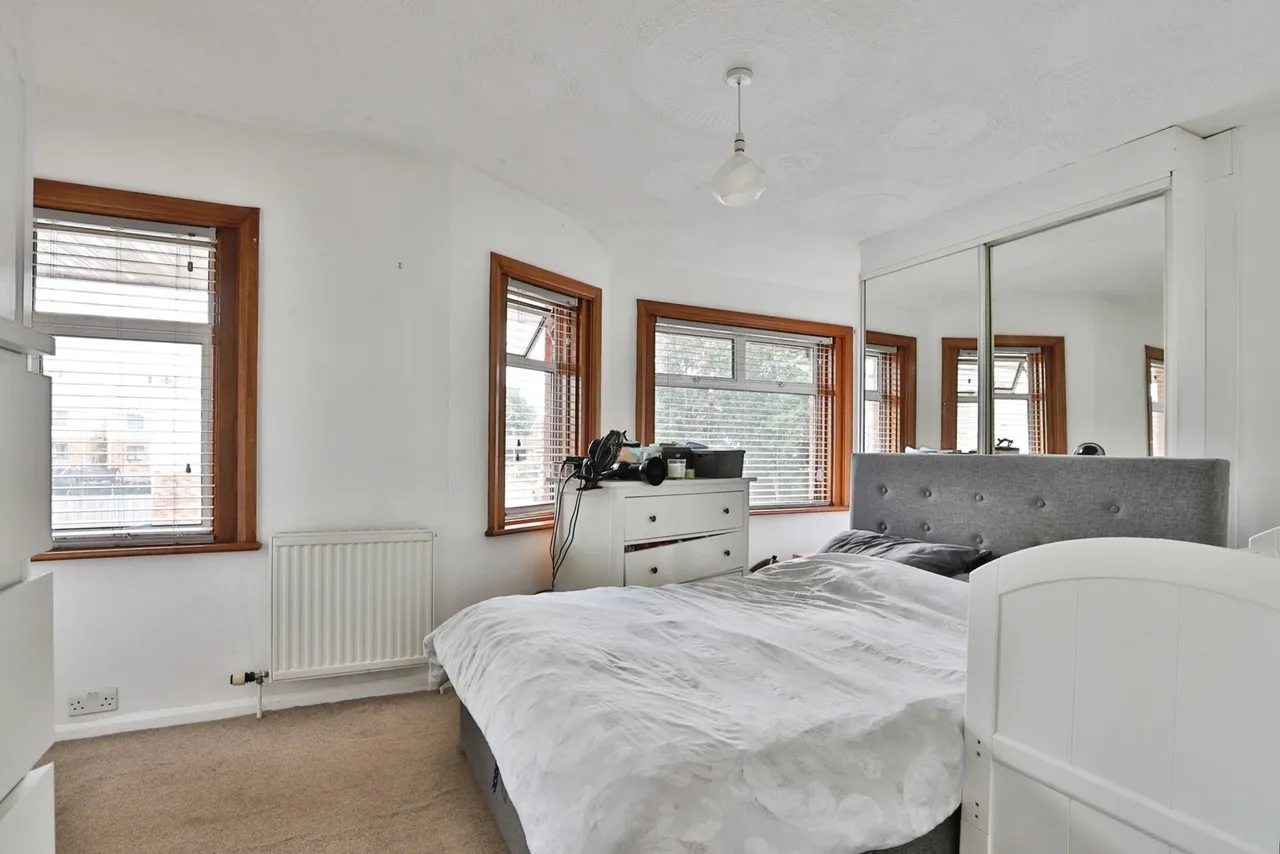 Cynthia Road, Poole, BH12, photo 11