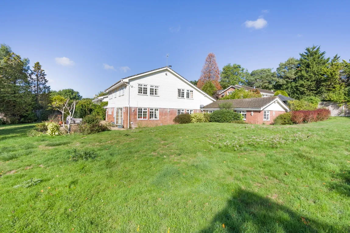 Potters Heights Close, Pinner, HA5, photo 3
