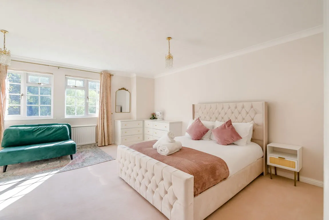 Potters Heights Close, Pinner, HA5, photo 12