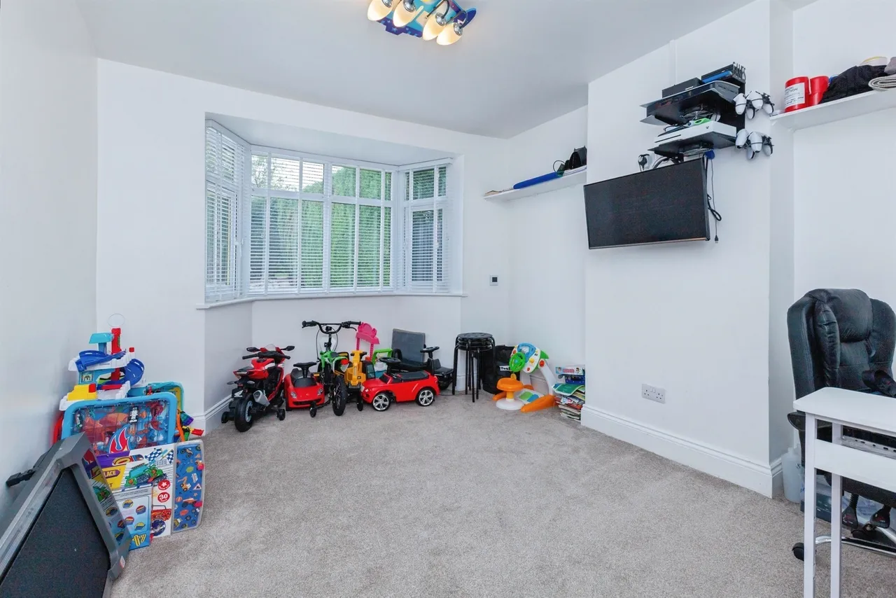 Lower Keyham Lane, Leicester, photo 12