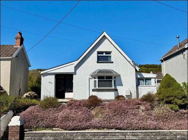 3 bed house for sale — Swansea Road, Trebanos, Swansea, SA8 4BY