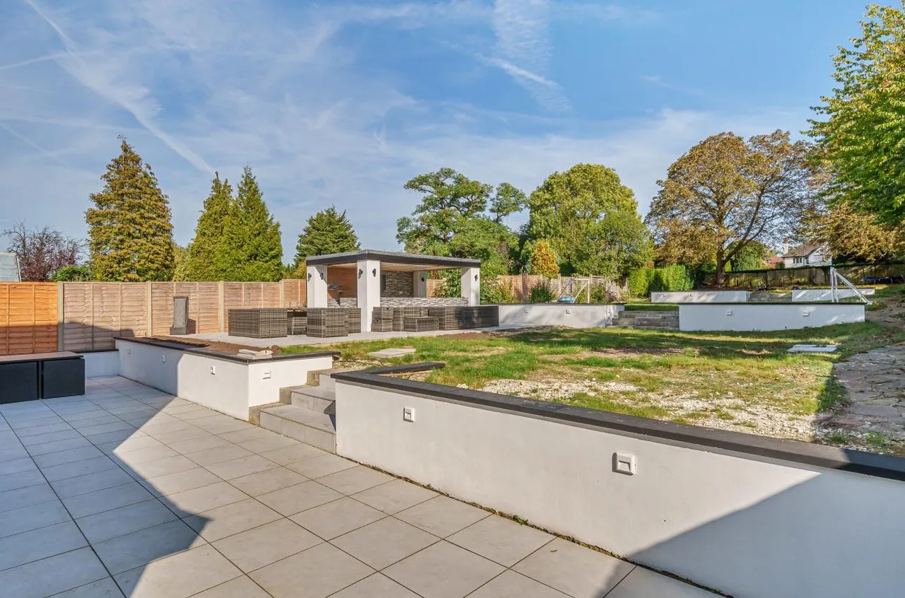Sandy Lane, Cheam, SM2, photo 9