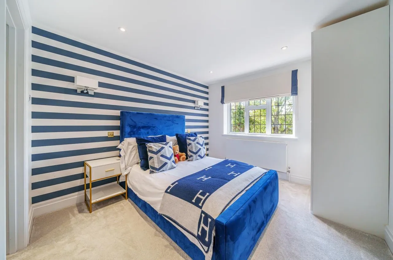 Sandy Lane, Cheam, SM2, photo 18