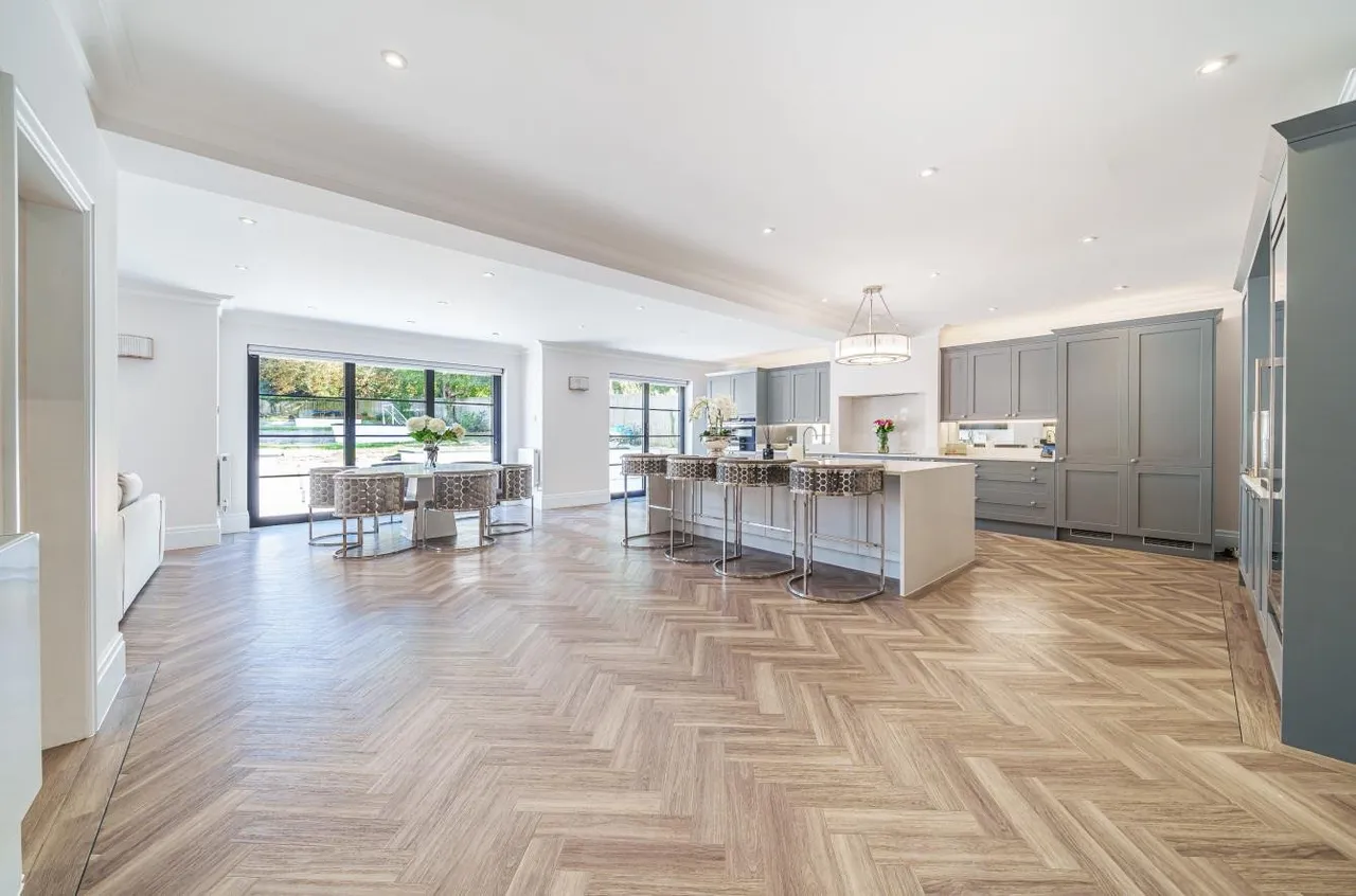 Sandy Lane, Cheam, SM2, photo 4