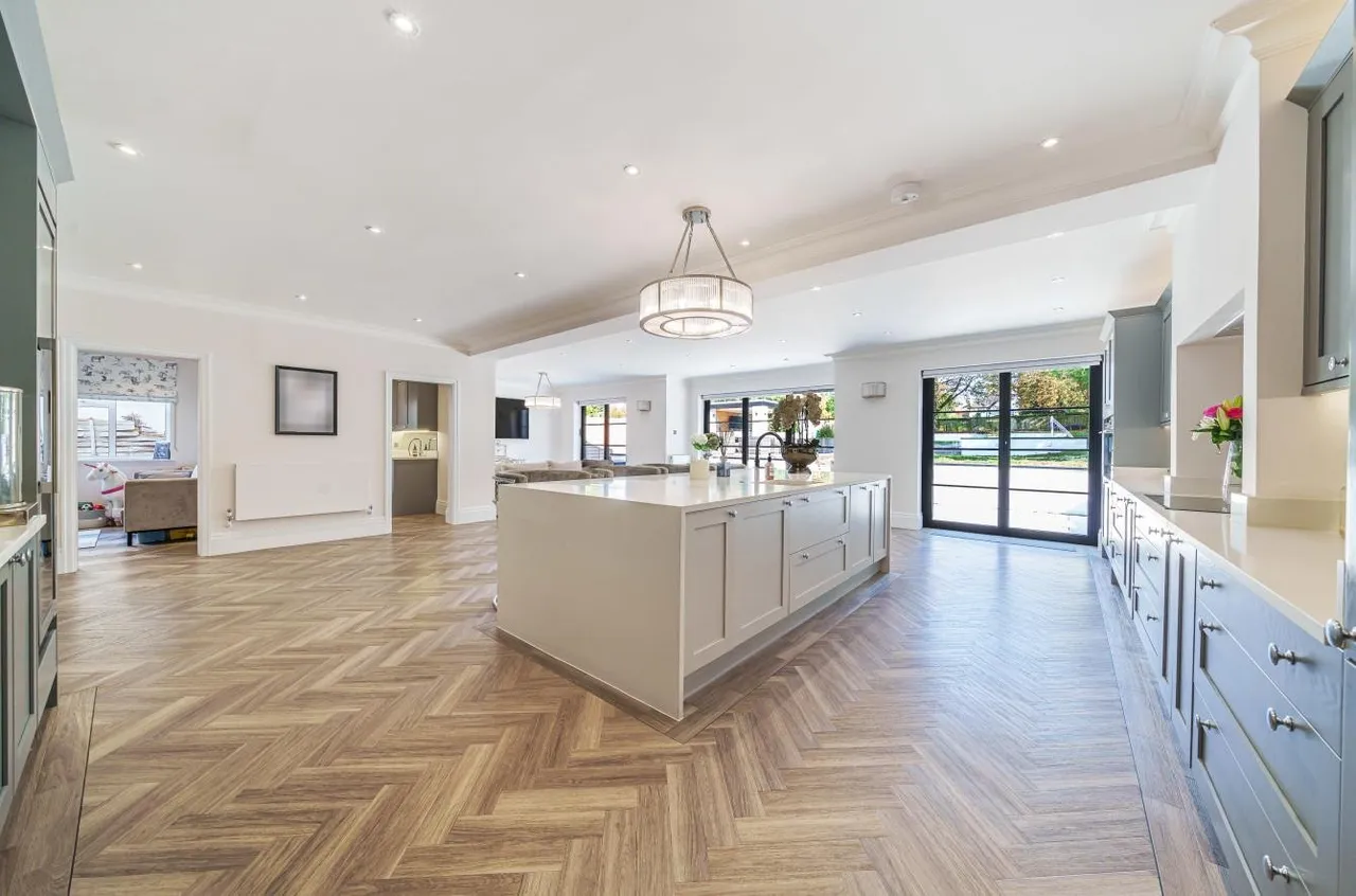 Sandy Lane, Cheam, SM2, photo 6